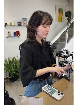 クルン(CULN)の写真/顔周りの似合わせに自信◎前髪・フェイスラインまでこだわり、あなたに似合う髪型をご提案致します。