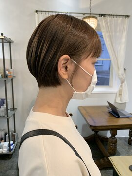 ニーナ(NINA) ショート
