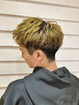 アヴァンス 天王寺店(AVANCE.) ショートスタイル×イエローカラー