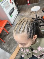 リエラ 新宿(RIERA)&nbsp;コーンロウ