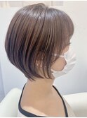 ショートボブ