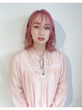 ニュート(Neut ) ハイトーンチェリーピンクカラー/ゆる巻きレイヤーミディアム