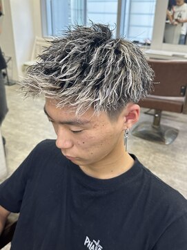 ホワイトメッシュツイストスパイラル　ジェットショートモヒカン