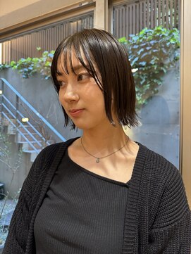 ジェノ(JENO by apish) ぱつっとボブ/切りっぱなしボブ/透明感カラー/ボブパーマ