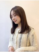 柔らかいナチュラルストレートヘア♪ 韓国ヘア