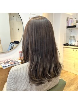 サクラ 弁天町店(SAKULA) 透明感マットグレー