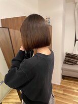 ミント 鳳(Mint.) 20代30代40代小顔切りっぱなし大人ボブイヤリングカラー