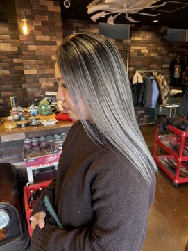 レオクマ(REOKUMA) シャドールーツ／バレイヤージュ／TOKIOトリートメント