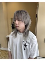 ナギ 栃木(nagi)&nbsp;ウルフ/レイヤーカット/ホワイトシルバー