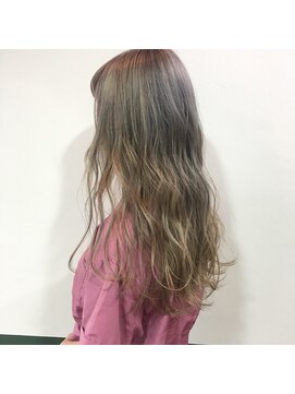 クラン(clan) 【clan】小顔ハイライトブルージュ×ヴェールウェーブロング