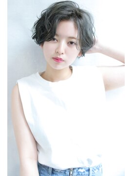 ブラン 天王寺(Blanc) 【Blanc/天王寺】ライトグレー＿ラフウェーブ＿ショート