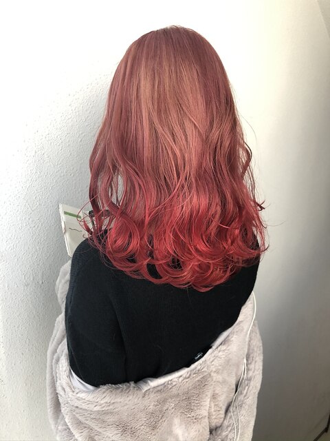 ピンクグラデーション裾カラーオレンジピンクデザインカラー赤髪