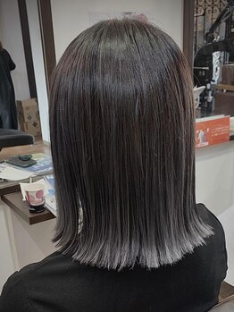 サロンド デジャヴの写真/【坂出駅より徒歩１０分】女性スタイリストのみでアットホームなサロン！女性特有の髪の悩みを相談しやすい