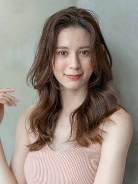 ドットハリス(.Hallis) 大人かわいい/小顔/ミディアムレイヤー/20代30代40代