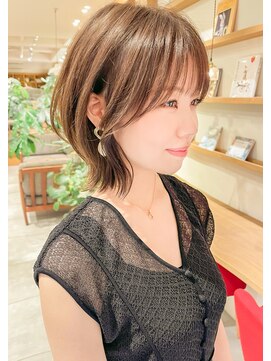 ルエ(rue) ★イメチェン 切りっぱなしボブ ダークアッシュモード外ハネボブ