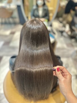 ロンド ロビン 栄(Lond robin) 【Lond robin】清水 美冴 艶髪/艶カラー/酸性縮毛矯正/髪質改善