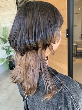 シアン(CyAN) ウルフカット