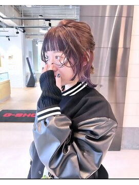 クラメールパリ 福岡(Kraemer Paris) くびレイヤーエモージュデザインカラーシルキーベージュミディ