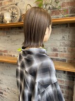 ゴーシェン 津田沼本店(Goshen)&nbsp;切りっぱなしボブ×オリーブベージュ