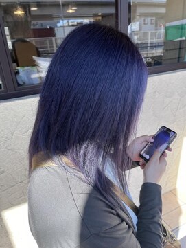 リー ヴィータ 上新庄(Lee Vita) 色落ちまで飽きない綺麗なブルーラベンダー