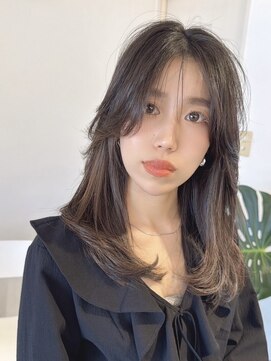 プカナ ラ(pukana_La) ロングレイヤーカット*ミディアムレイヤー*20代30代40代50代