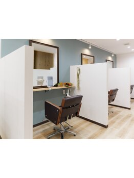 全席半個室だから周りを気にせずゆったり過ごせる♪大人女性の魅力を最大限に引き出します☆