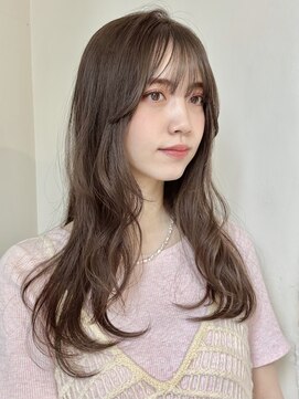 ローネス ギンザ(LONESS ginza) レイヤーカット/小顔カット/透明感カラー/くすみベージュ