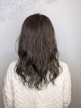 ルフェール ビューティーアンドスパ(REFAIRE beauty&spa) ミディアムパーマスタイル