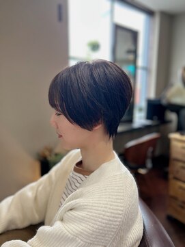 トゥファインラックス(toofineLuxe) 耳下ベリーショートスタイル☆