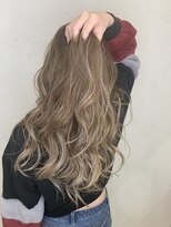 プログレス フレスポ富沢店(PROGRESS)&nbsp;『platina silver』デザインカラー×バレイヤージュ