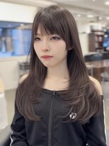 アビー(ABBEY)&nbsp;レイヤーカットシースルーバング韓国ヘアミディアムレイヤー