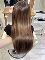ヘアーリゾート エスランド タカツキ(Hair Resort ESLAND Takatsuki)&nbsp;ナチュラルストレート