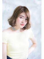 ヴァンクシー バイ ルナ(VANKCY by Luna) 【neolive plus】ふんわりカール#ひし形シルエット#グレージュ