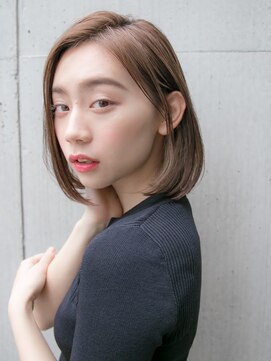 ルティア(Lutia) センターパート    かきあげバング ワンレンボブ   ☆