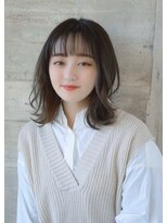 ソワリー 栄(THOiRY)&nbsp;小顔カットが得意なスタイリストby坂元