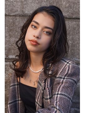 ラグジュアリーサロン ウィッシュ(Luxury Salon Wish) 大人かわいい/カーキーグレージュ