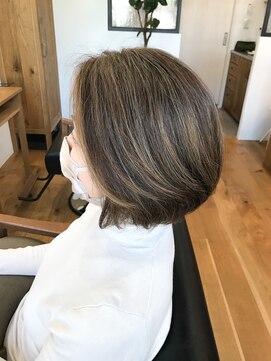 クッカ(kukka) ☆kukka 楠　留美☆ハイライト×ナチュラルボブ