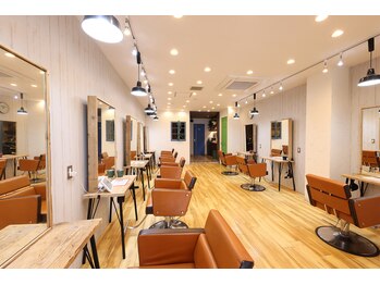 Agu hair you 小倉魚町店【アグ ヘアー ユウ】