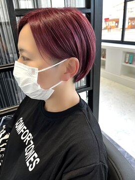 サロンドフィール 永山店(Salon de feel) #ショート#ダブルカラー#マゼンタ#秋カラー#刈り上げ