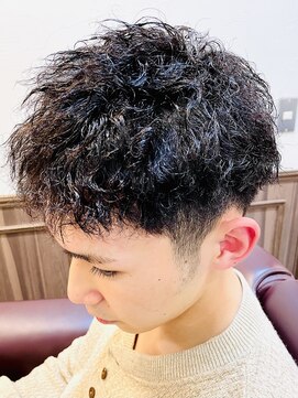 ミリオンバックス 上野(Million Bucks) 韓国マッシュ/ダークアッシュ/ニュアンスパーマ/スペインカール