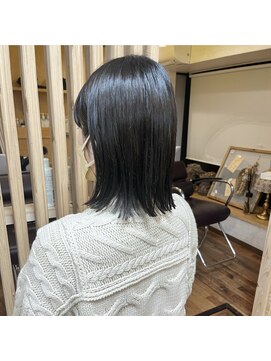 タリナ(Tarina) 暗髪カラー♪