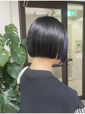 ボブ×インナーカラー