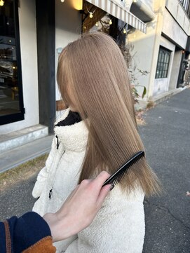 チャプター 問屋町(chapter) ミルクティーベージュカラーレイヤーカットケアブリーチ韓国ヘア