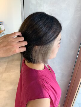 レオン(Re:ON) イヤリングカラー×ミルクティーベージュ