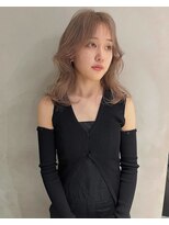 天神美容室&nbsp;【KASUMI天神美容室】グレージュ×ハイトーン