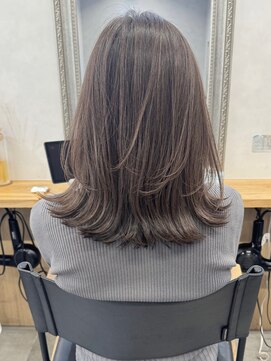 サンド 表参道(sand) 顔まわりウルフミディアムレイヤーボブ大人可愛い20代30代表参道