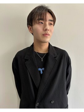 ジャヌ 浜町 眼鏡橋(JANU) JANU｜メンズシースルーマッシュ｜長崎｜浜町｜眼鏡橋