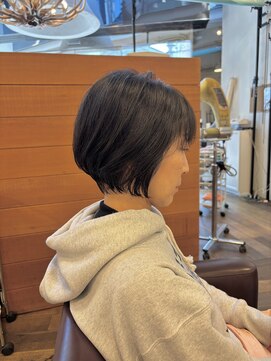 フーチー クーチー アマティー 豊中店(FUCHI KUCHI amati) @fuchi_kuchi.okada［豊中,髪質改善/骨格補正ボックスショート］