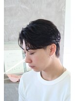 にもう&nbsp;センターパート/フェザーパーマ/アクティブショート