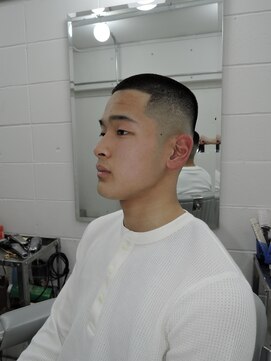 ウェルネス(Wellness) メンズ/フェード/バーバー